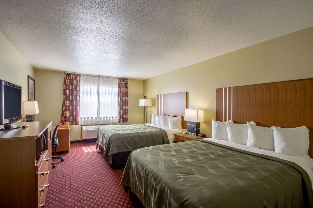 Quality Inn Mineral Point - photo 12