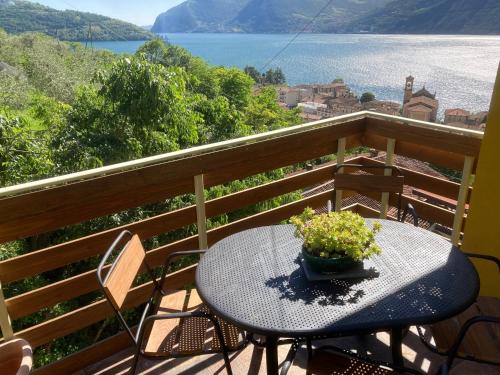CasaGialla — hotel in Marone