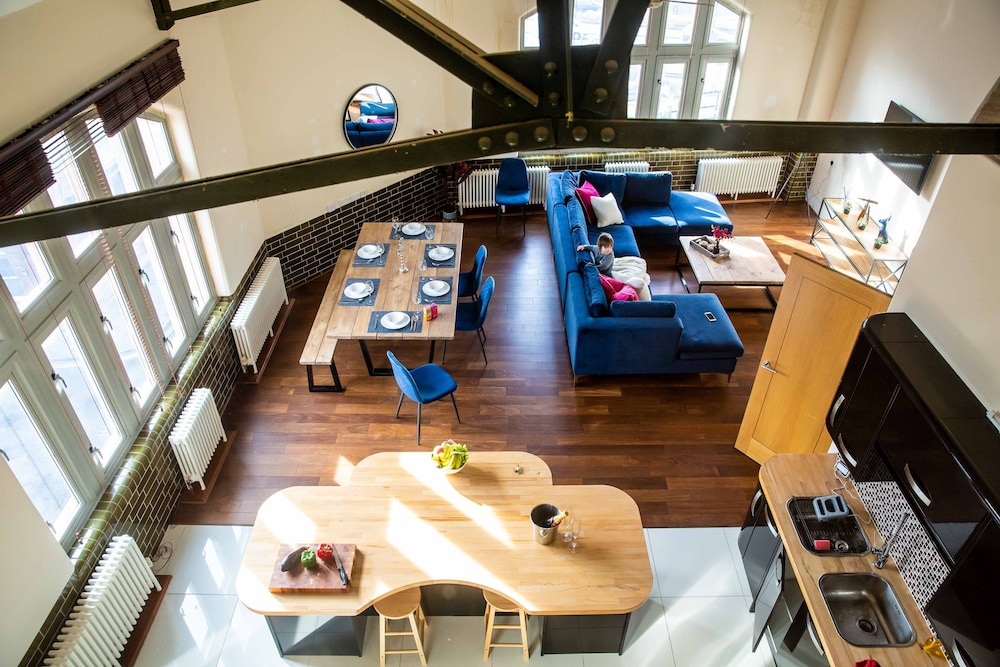 Post Office Penthouse — 4-Star Luxury Hotel in Great Yarmouth, United Kingdom