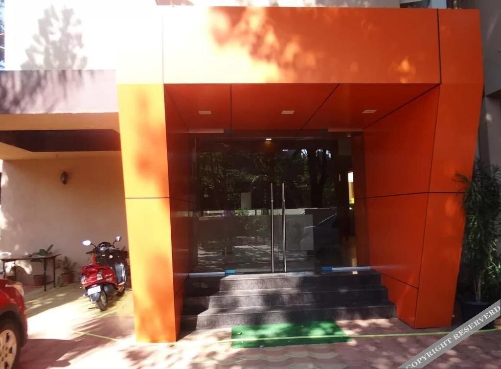 Lions Den Hotel — Lonavla