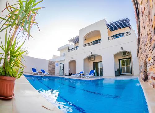 Royal Home Luxor Pool View — 4-Star Luxury Hotel in Luxor, Egypt