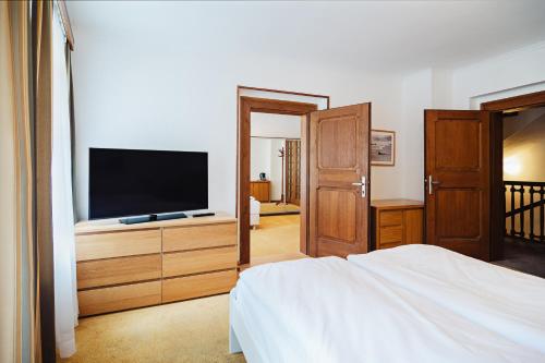 U Cerneho Medveda At The Black Bear — 4-Star Luxury Hotel in Prague, Czech Republic