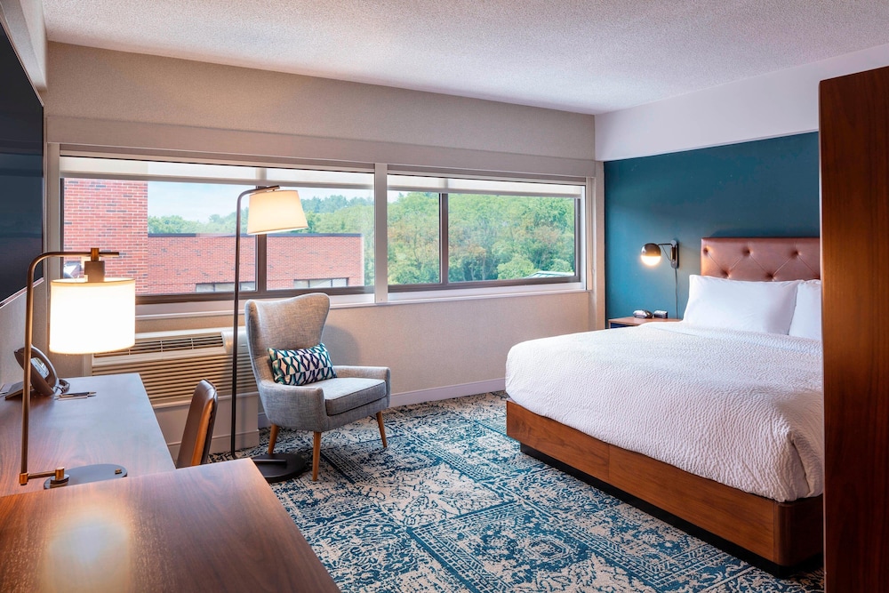 Four Points By Sheraton Norwood - photo 13