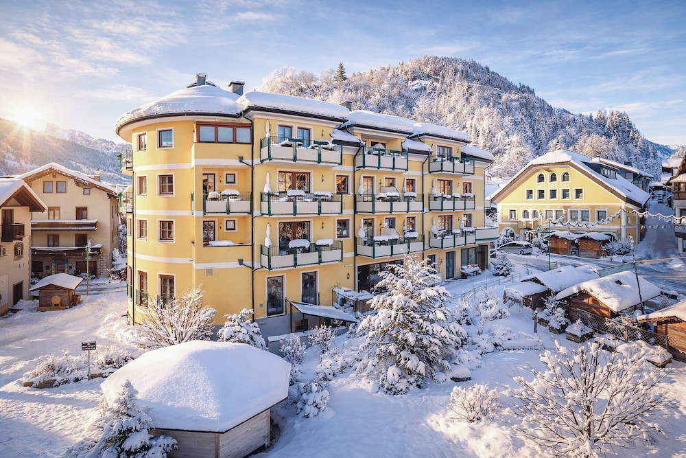 Hotel Alte Post — 4-Star Luxury Hotel in Grossarl, Austria