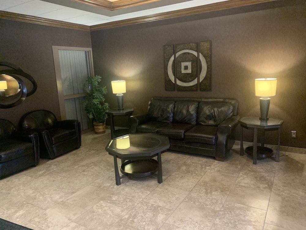 Obasa Suites @ The Hallmark — Saskatoon — photo 3