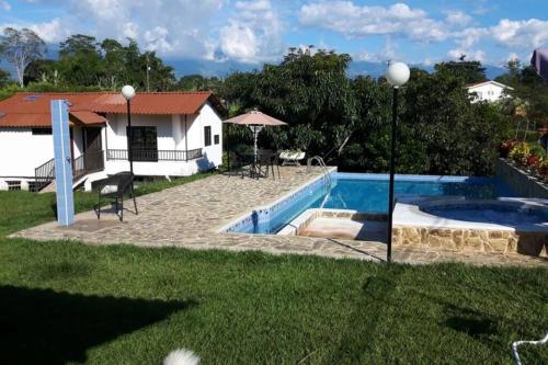 Alojamiento Esmeralda Azul in Armenia, Colombia