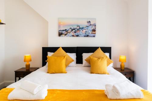 Luxury House in the Heart of Mumbles Village — 4-Star Luxury Hotel in Swansea, United Kingdom