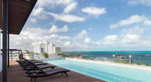 Elegant apartment well located in the hotel zone of Cancun in Cancun, Mexico