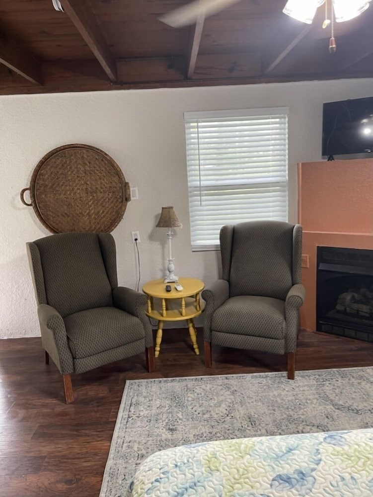 Nature Coast Inn - photo 21
