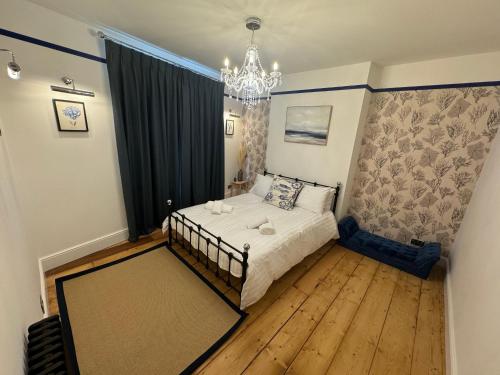 Mill Hill Guest House — 4-Star Luxury Hotel in Cowes, United Kingdom