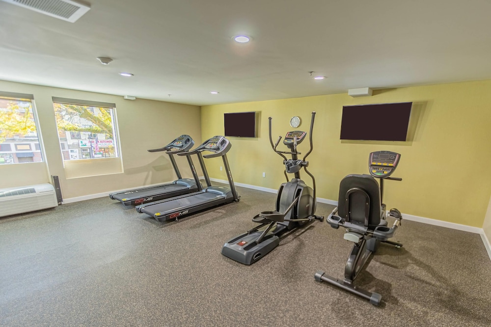 The Penn Stroud Stroudsburg Poconos Ascend Hotel Collection - photo 29