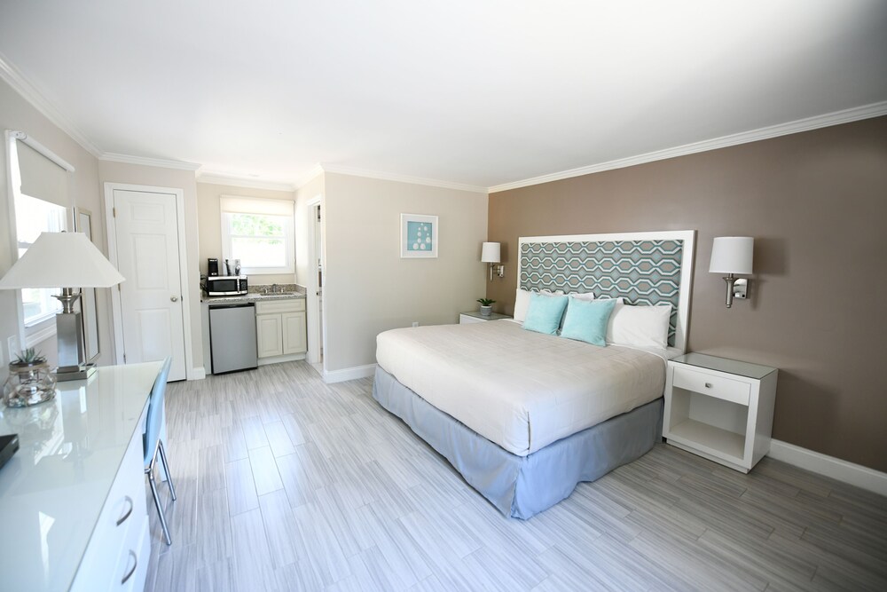 Bayview Resort - photo 12