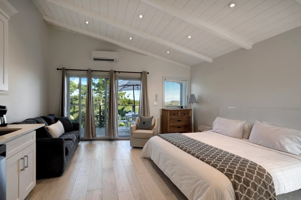 Driftwood Resort - photo 89