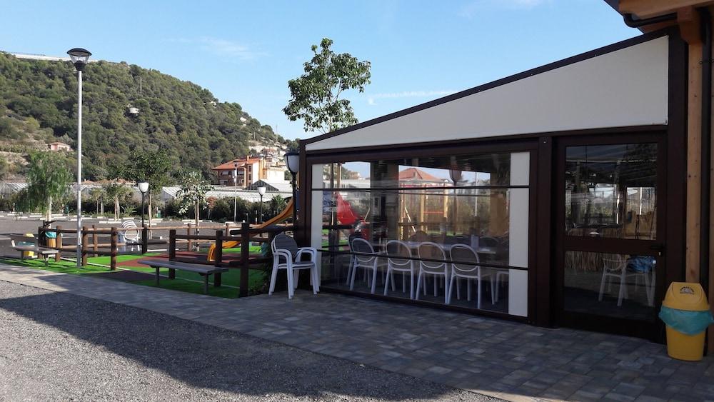 Camper Park Nervia — hotel in Camporosso