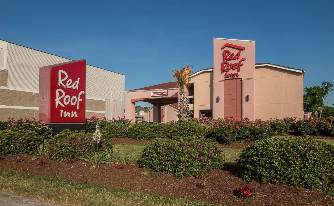 Red Roof Inn Virginia Beach Norfolk Airport in Virginia Beach, United States