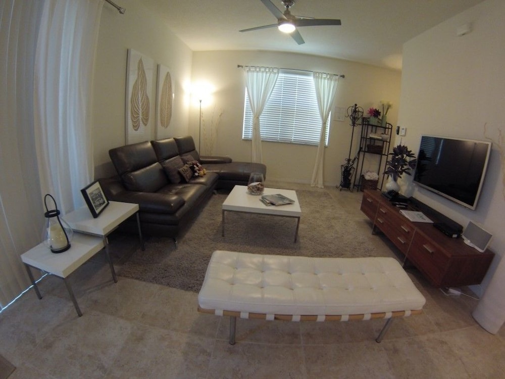 Aco63675 Bella Vida Resort 4 Bed 3 Baths Townhouse - photo 2