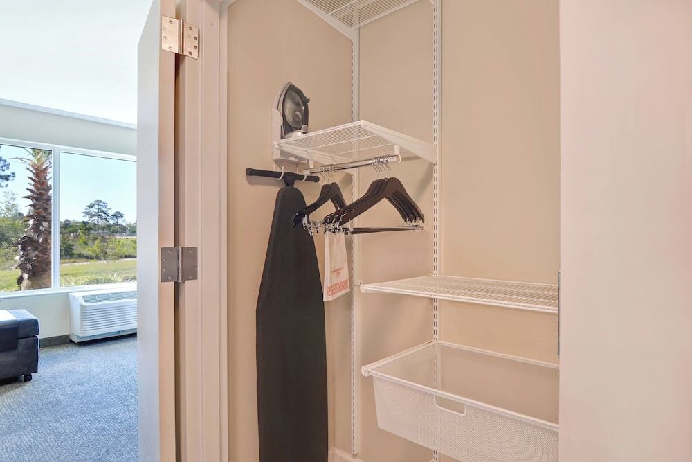 TownePlace Suites by Marriott Panama City Beach Pier Park - photo 10
