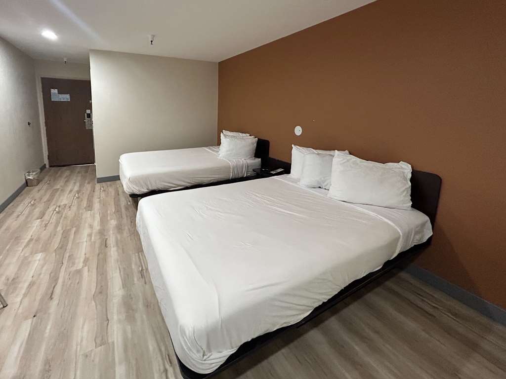 Studio6 Suites Cameron Park CA Folsom - photo 13