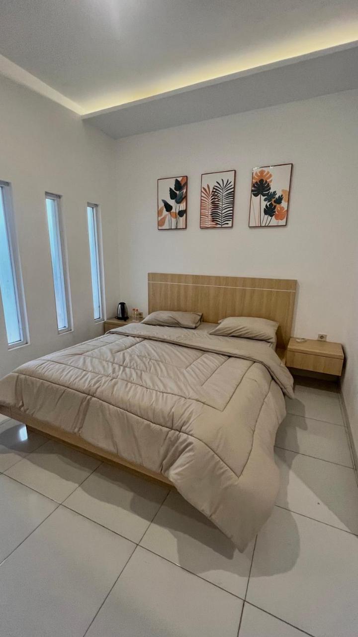 Homestay Joglo Seruni Syariah — 5-Star Luxury Hotel in Yogyakarta, Indonesia