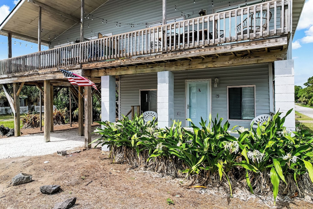 Beach Vacation Walkable to Dining&Shopping Unit B - photo 22