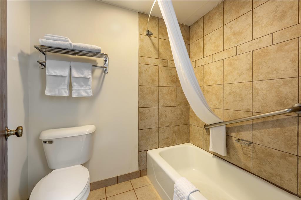 Best Western Angus Inn - photo 34