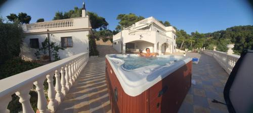 Lunamora 2 in Rodi Garganico, Italy