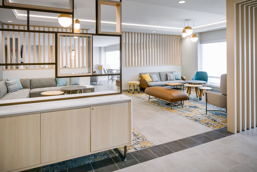 TownePlace Suites Oconomowoc - photo 4