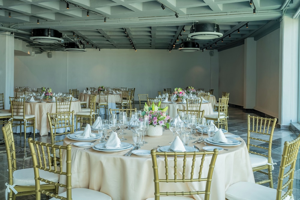 Indoor wedding