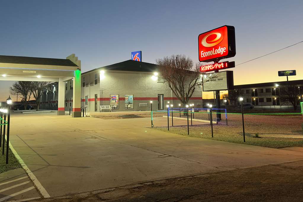 Econo Lodge Tucumcari Route 66 - photo 5