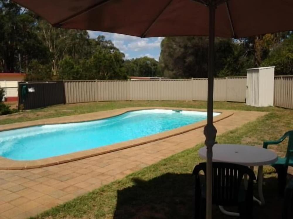 Wagon Wheel Motel — hotel in Coonabarabran