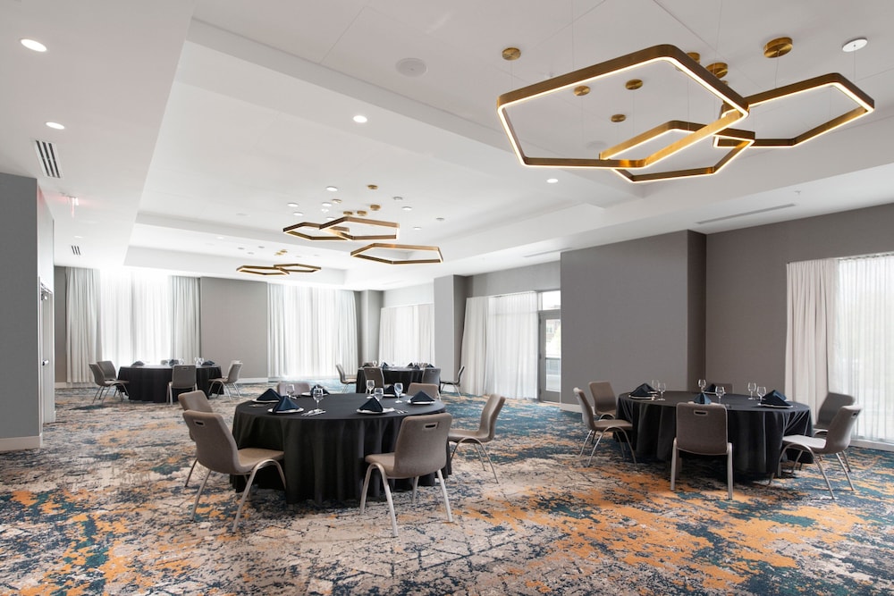 Residence Inn St. Louis Clayton - photo 33