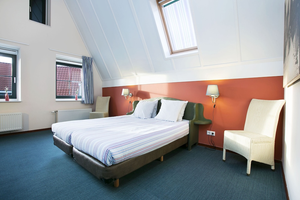 Roompot Hotel Marinapark Volendam — Volendam — photo 3