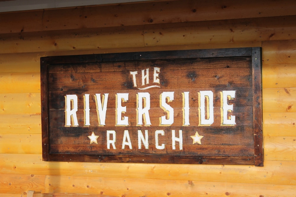 The Riverside Ranch RV Park Motel & Campground - photo 47