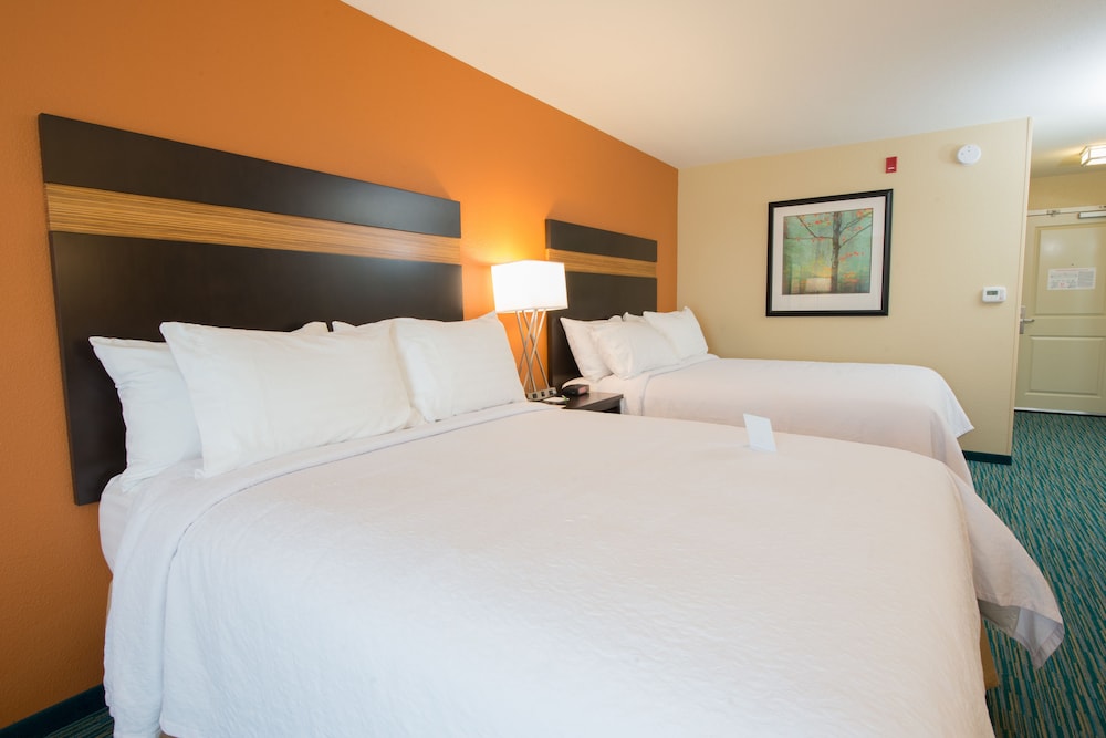 Holiday Inn Bismarck by IHG - photo 11