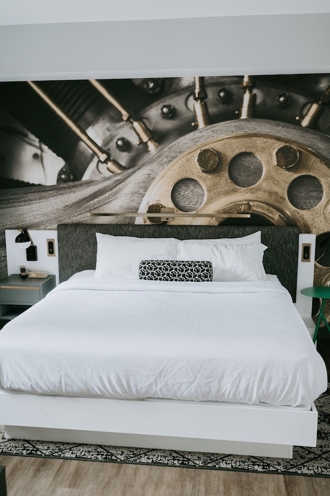 Hotel Indigo St. Louis Downtown by IHG - photo 15