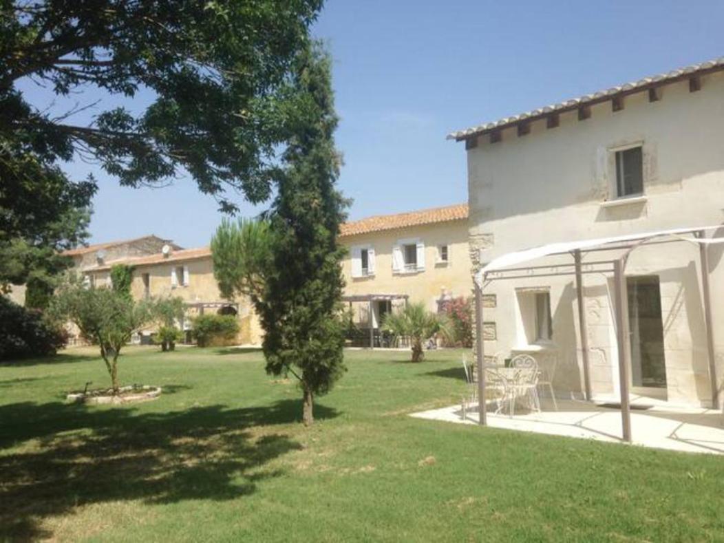 Les Templiers Petit Bizerty 36 Pers 2 Piscines Salle 200 M — hotel in Saint-Gilles