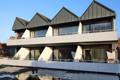 Gro_e Stra_e 19_ Whg_ 1 — 4-Star Luxury Hotel in Wyk Auf Foehr, Germany