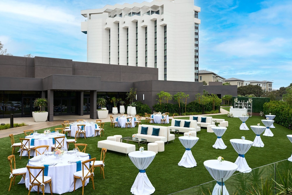 VEA Newport Beach A Marriott Resort & Spa — Newport Beach — photo 3