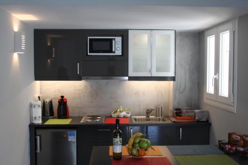 Apartment in the Centre of Athens — 4-Star Luxury Hotel in Athens, Greece