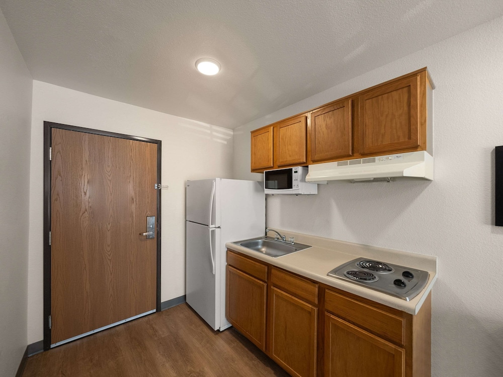 WoodSpring Suites Rockwall East Dallas - photo 19