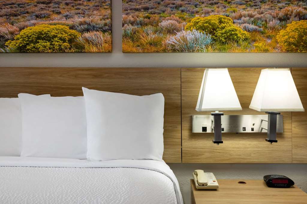 Days Inn by Wyndham Roswell - photo 20