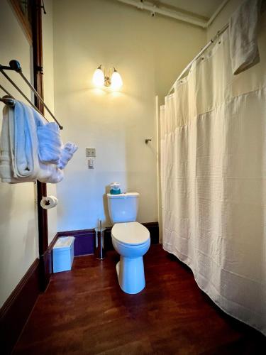 The Monarch Hotel - photo 45
