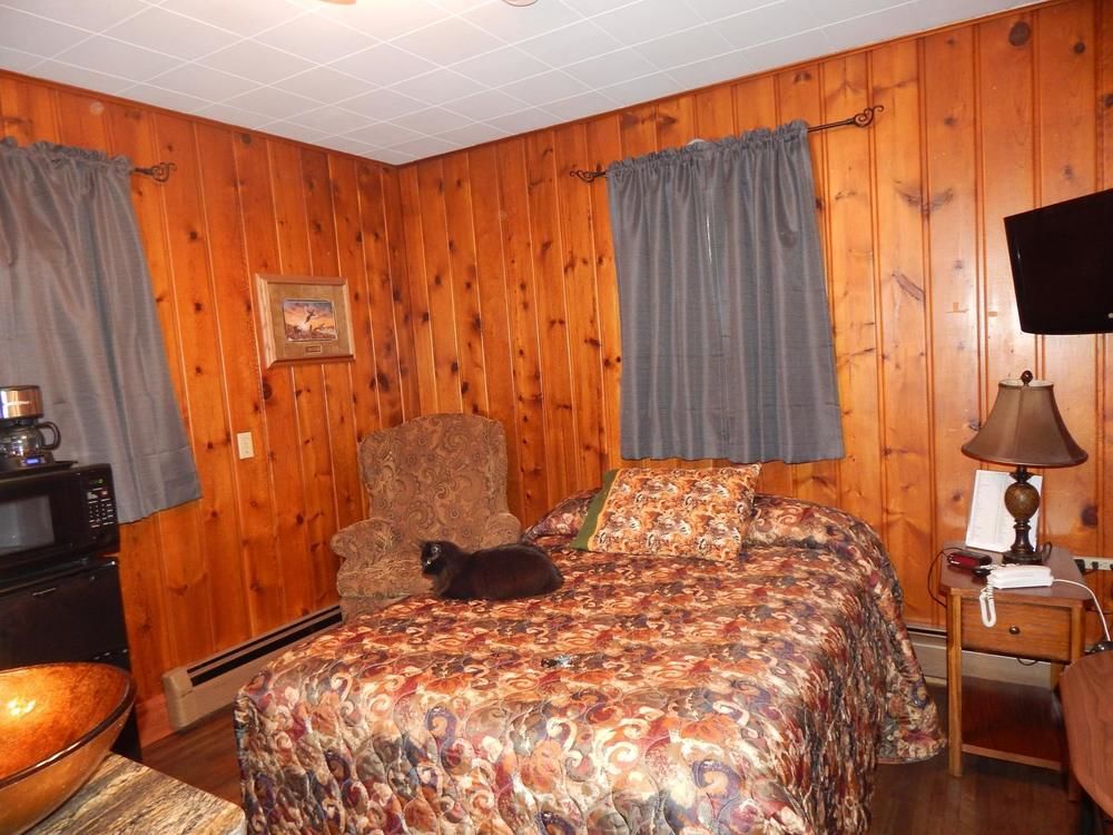 Brookside Motel - photo 13