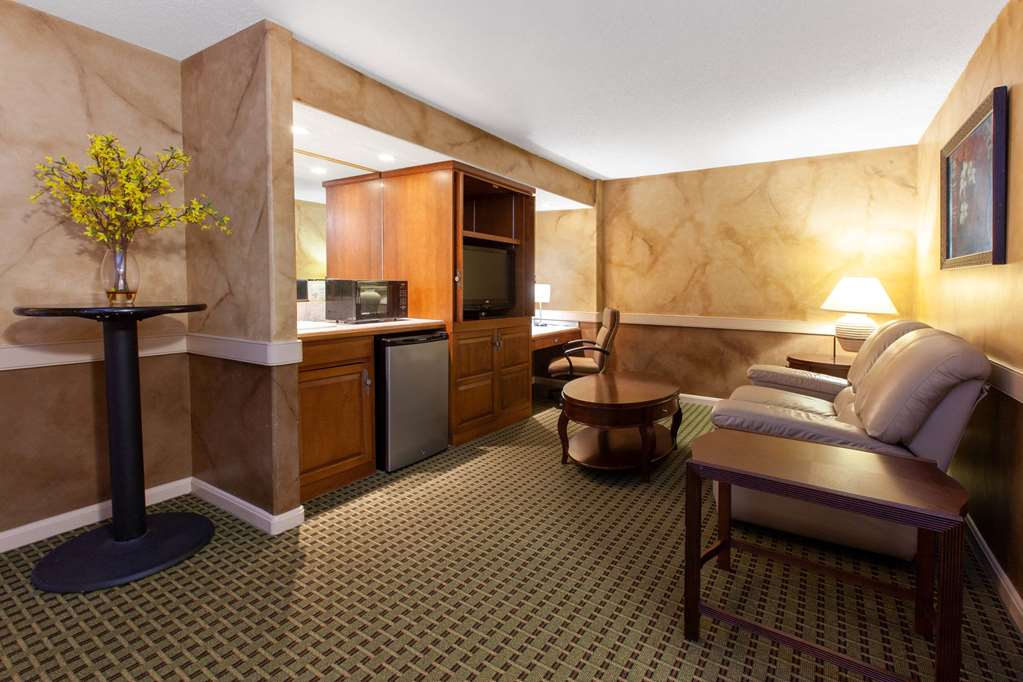 Baymont by Wyndham Franklin - photo 17