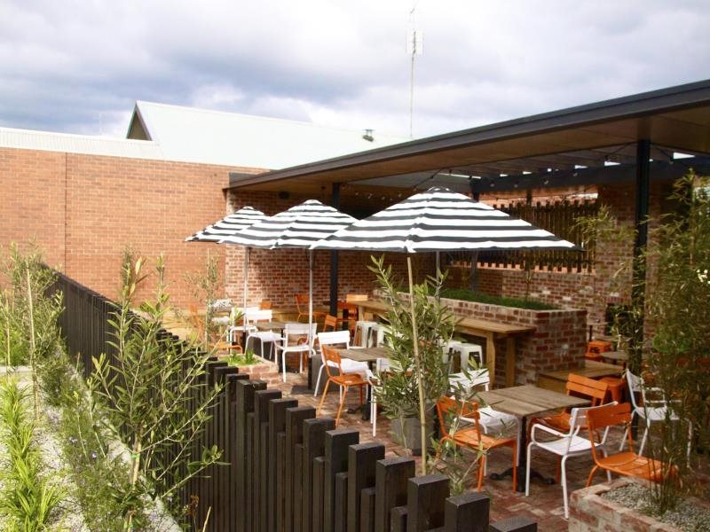 Western Hotel - carbon neutral hotel in Ballarat