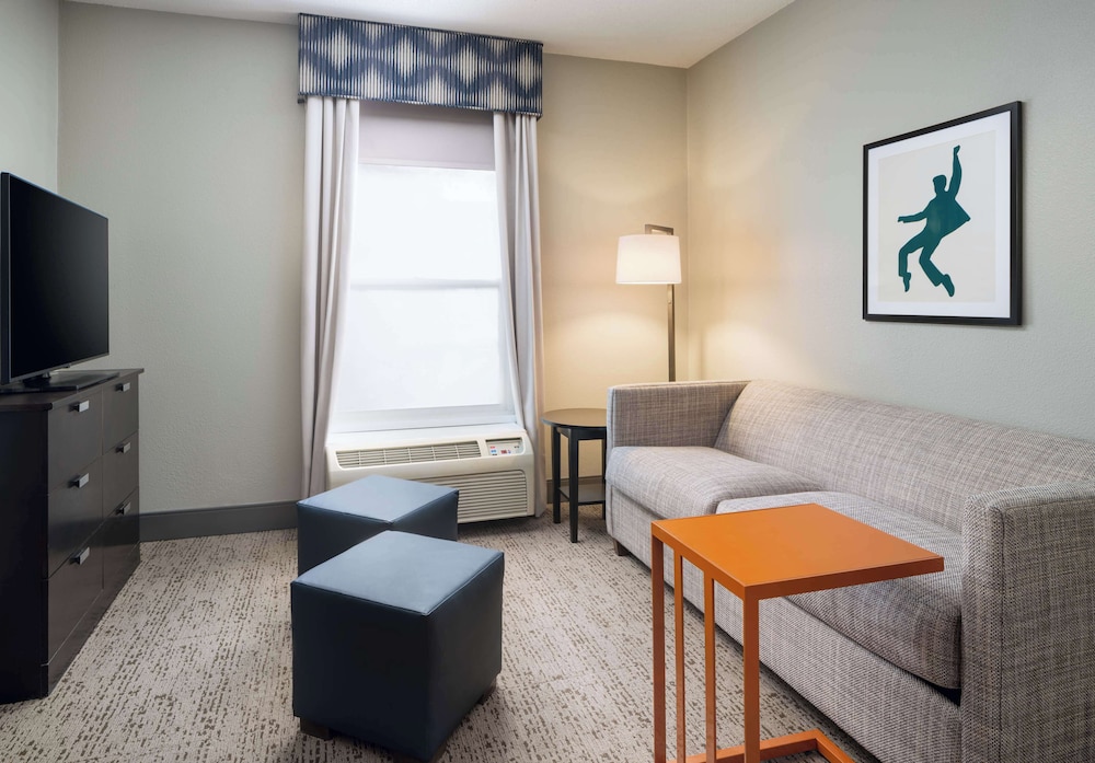 Hampton Inn & Suites Memphis East Germantown Area - photo 34