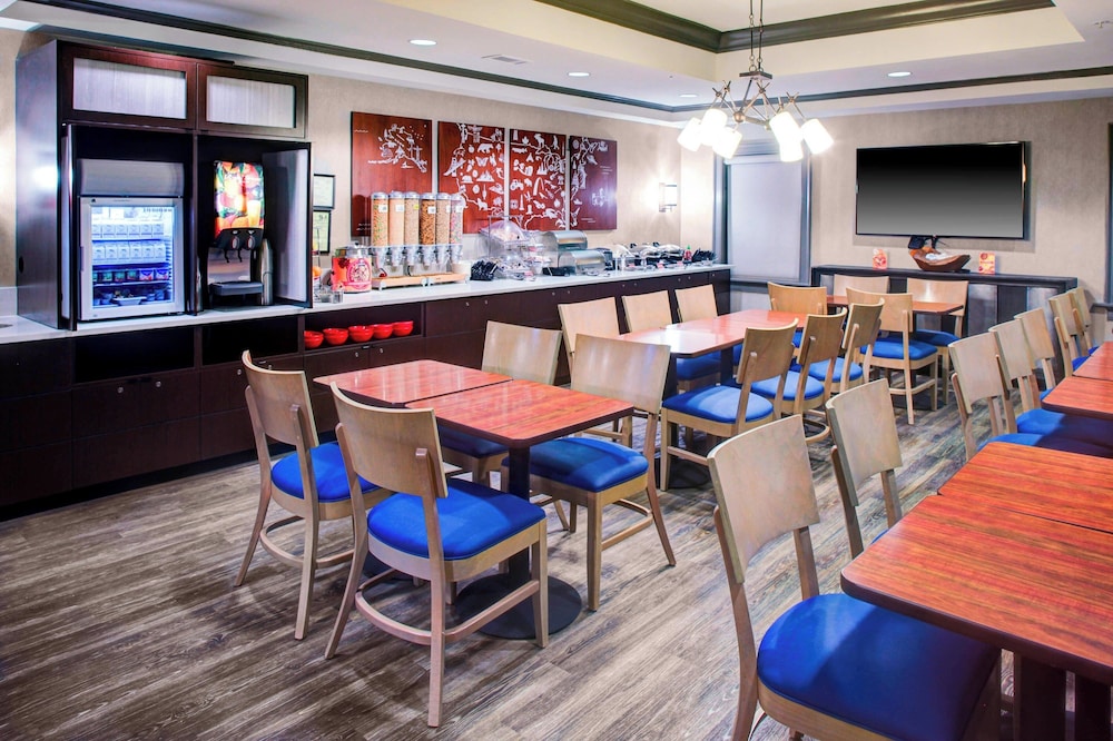TownePlace Suites by Marriott Atlanta Buckhead - photo 15