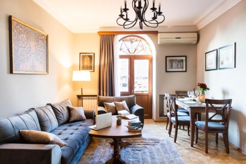 hotelise I Broadway Apartment — 4-Star Luxury Hotel in Yerevan, Armenia