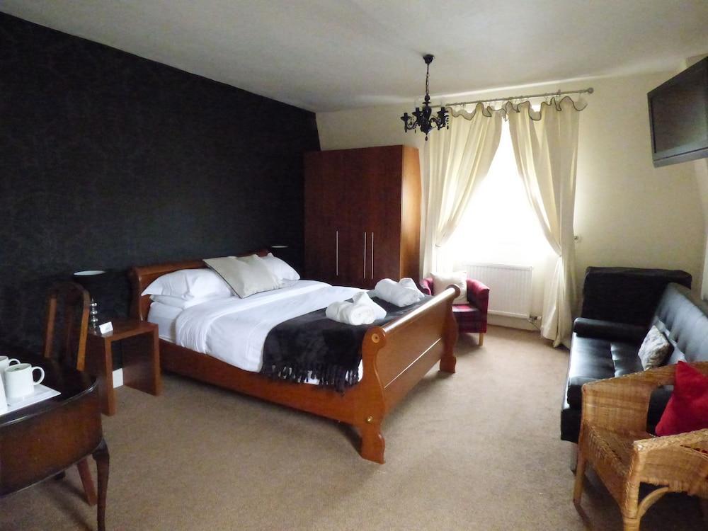 Ravenous Beastie - last minute hotel in Edinburgh