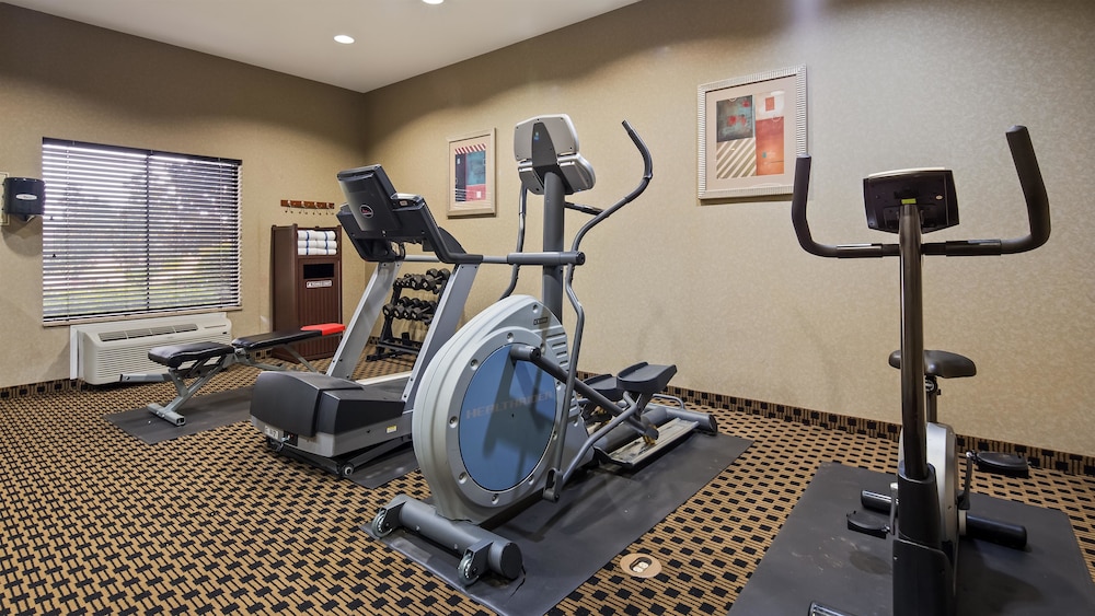 Best Western Plus Goodman Inn & Suites - photo 12